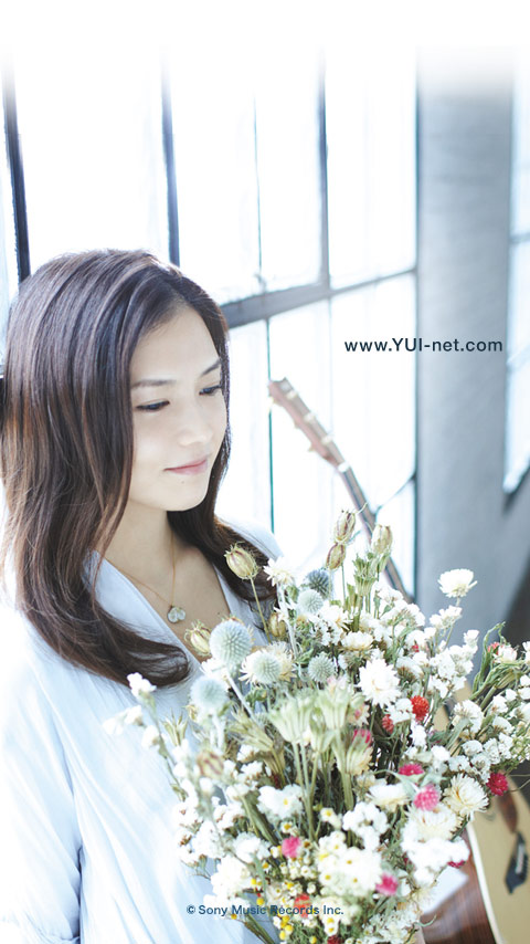 YUI-net mobile wallpapers  Aug2012_l_normal?Mode=WP